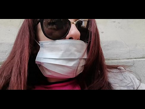 ❤️ Nicoletta sa pomstí svojmu susedovi a vymočí sa mu do garáže (Špeciálna talianska karanténa Covid19) ☑ Domáce porno na nás ❤