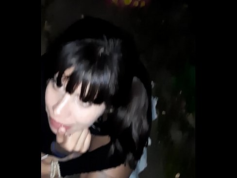 ❤️ Na ulici opuchnutý penis výmenou za cukríky ☑ Domáce porno na nás ❤