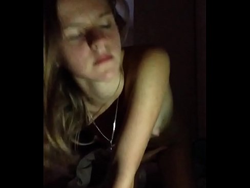 ❤️ Dievča masturbuje a vyvrcholí ☑ Domáce porno na nás ❤